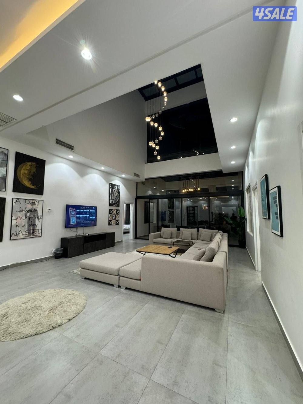 شالية كامل علي البحر مباشرة متوفر ويك اند الجاي3