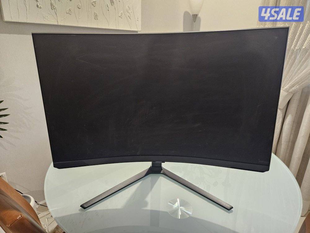 Samsung Odyssey Neo G8 (mini led)1