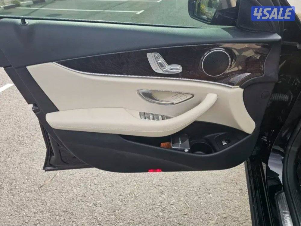 Mercedes E200 2023 avantgarde extremely good condition, only 4500 km9