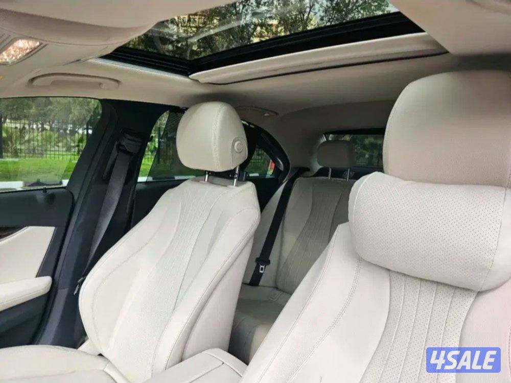 Mercedes E200 2023 avantgarde extremely good condition, only 4500 km13