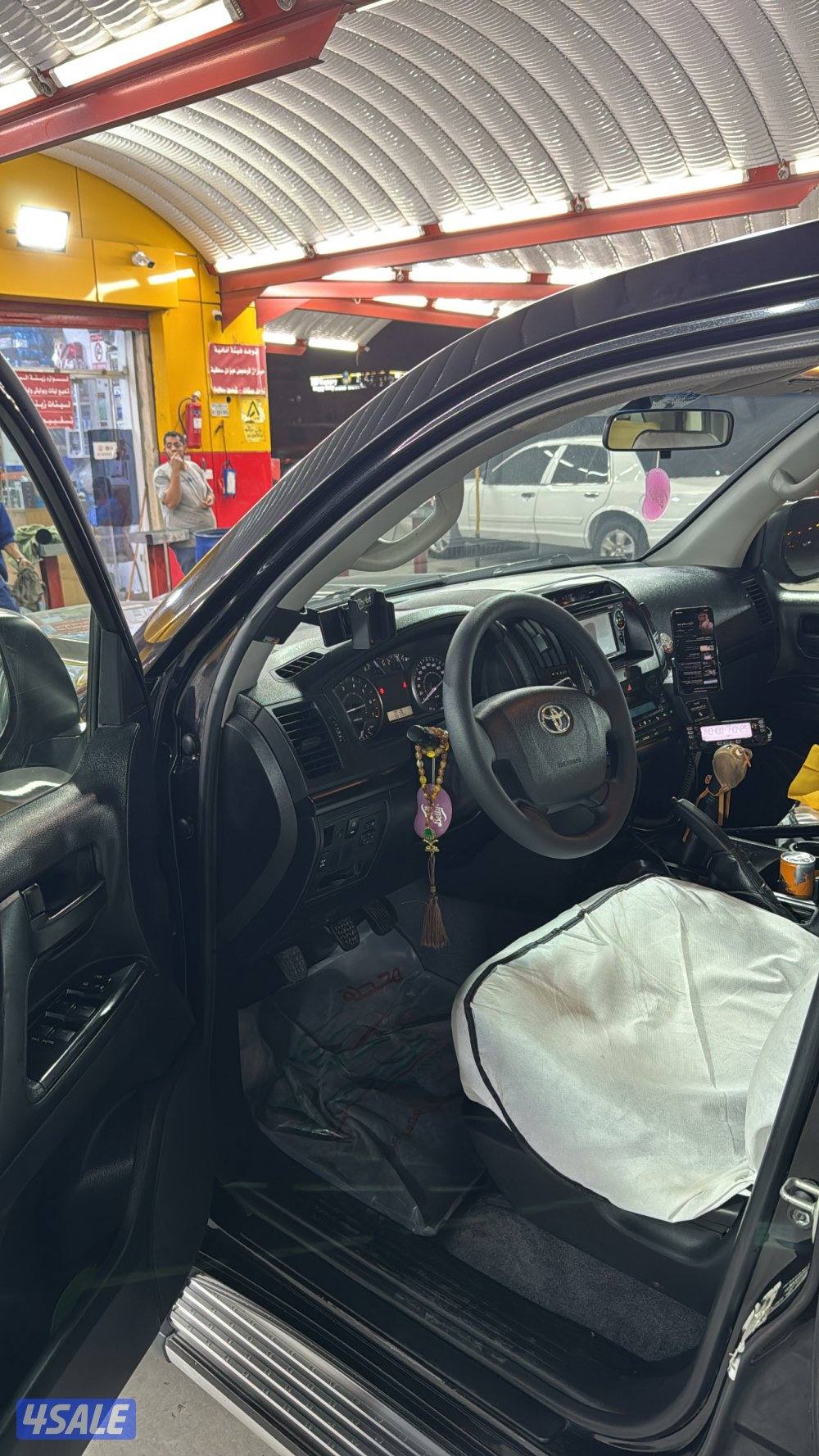 للبيع ستاند وارد قطر 2016 قير عادي11