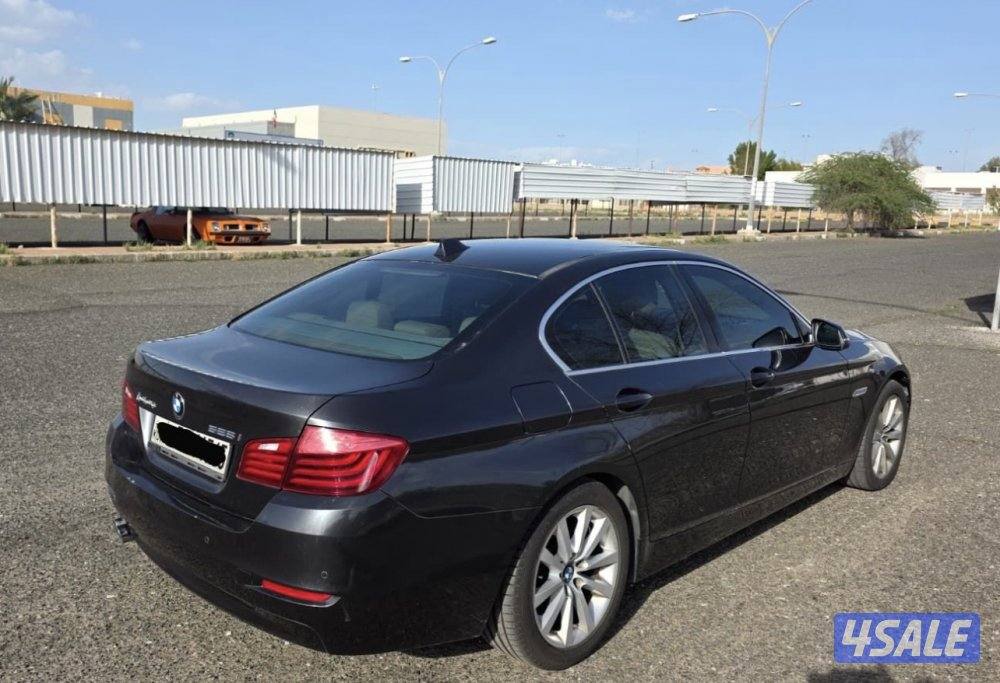 الفئه الخامسه 528i 20151