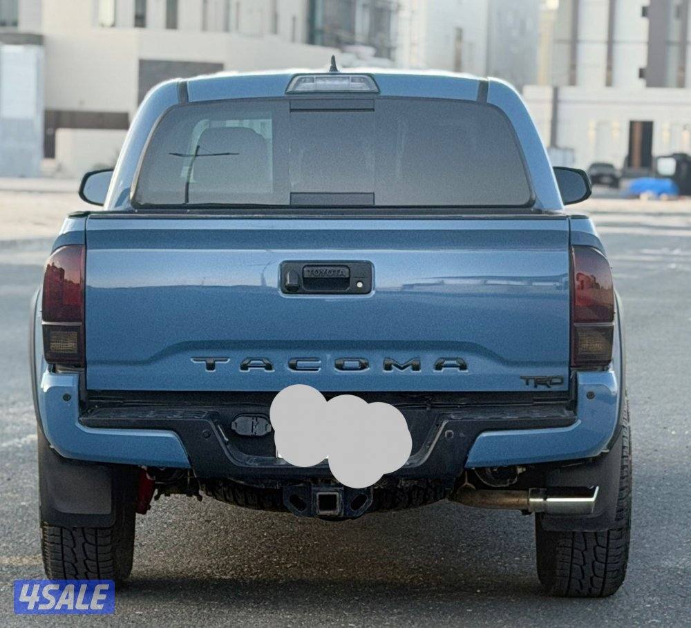 للبيع وانيت تويوتا تاكوما 20198