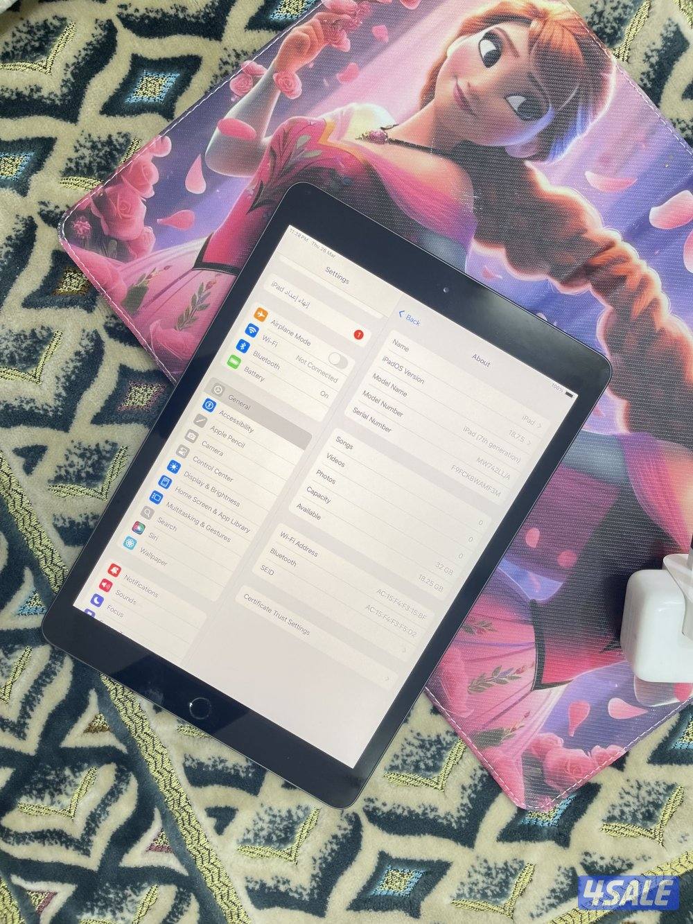 ايباد ابل7 شاشة  10.2 قيقا 32 نظيف وشغال تمام مو مفتوح3