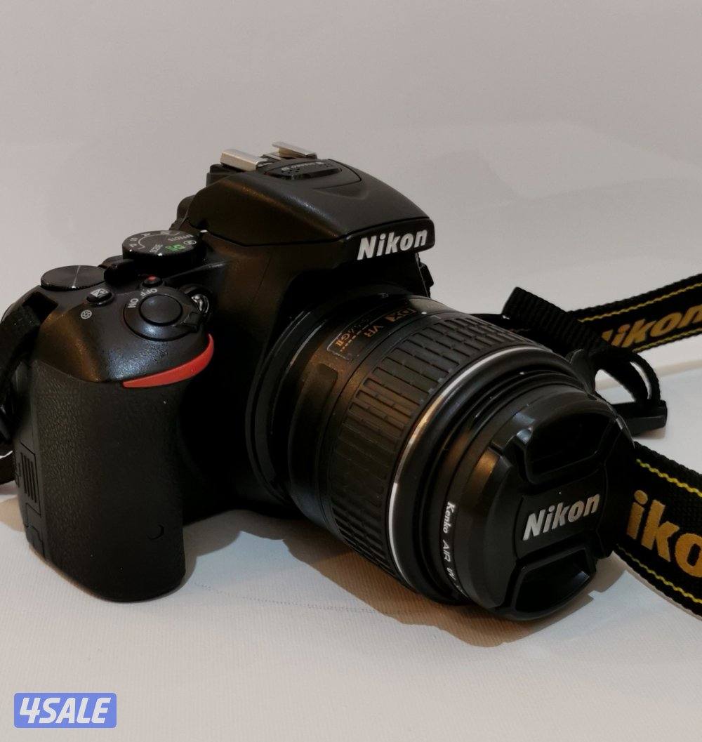 Nikon D55001