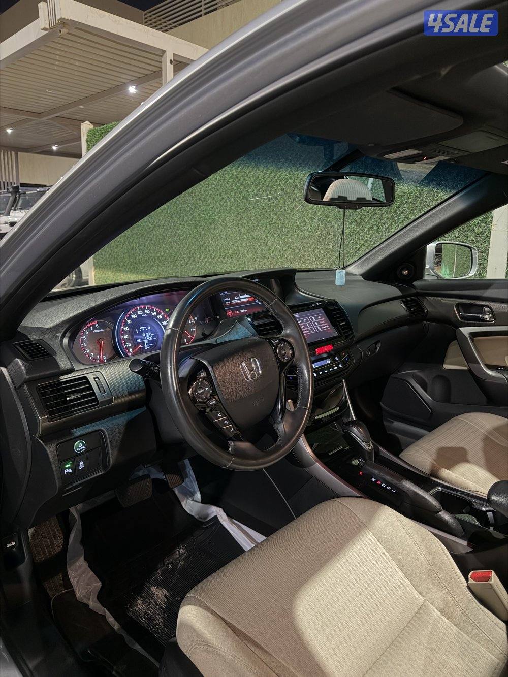 هوندا اكورد2017ماشي1006