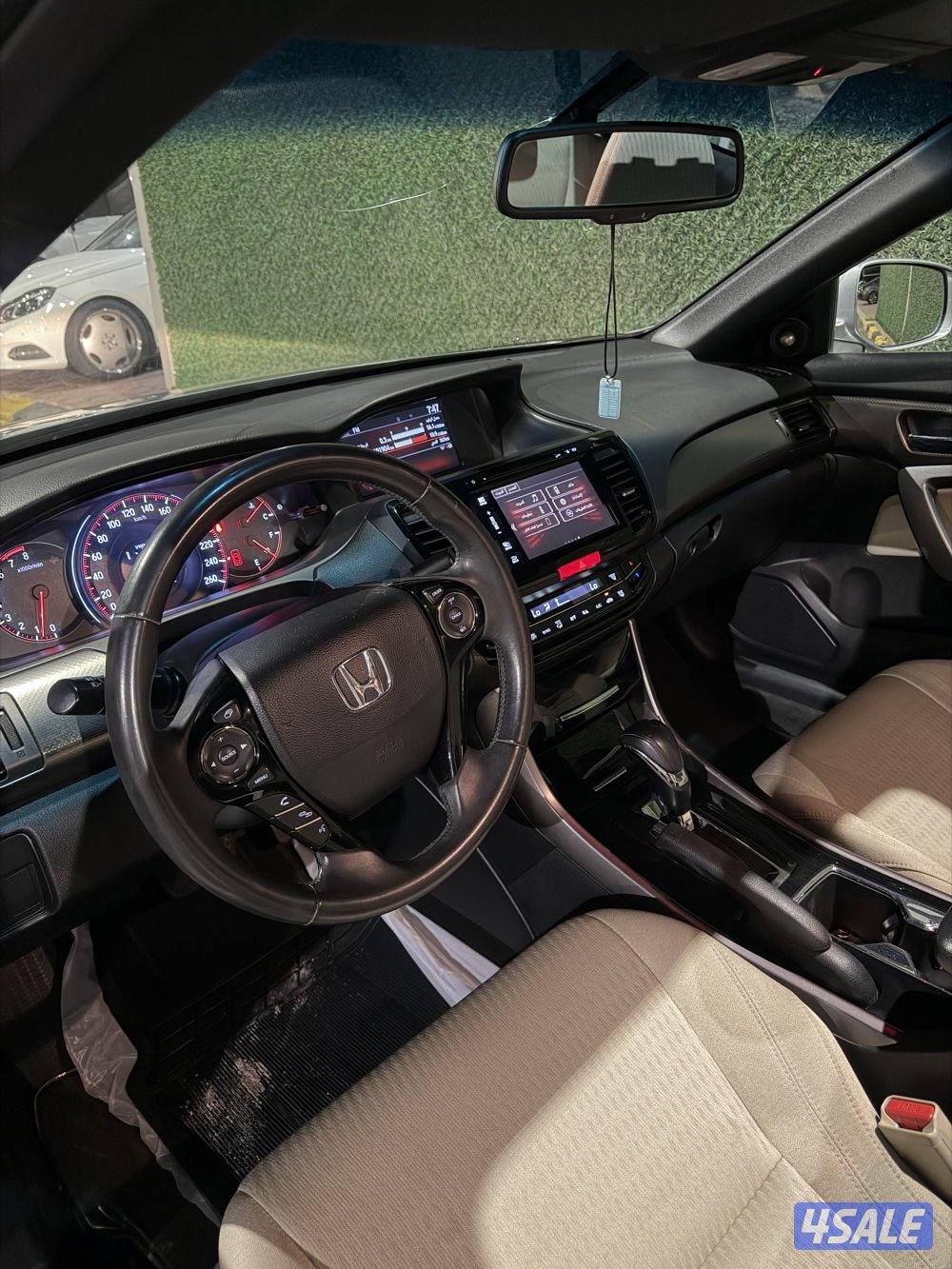 هوندا اكورد2017ماشي10010