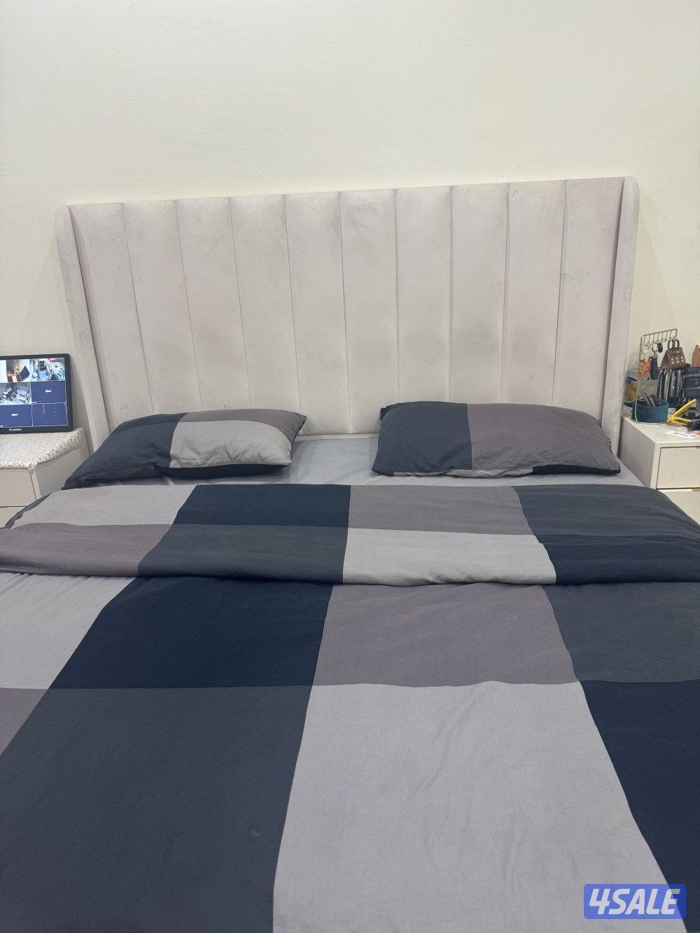 للبيع غرفه نوم1