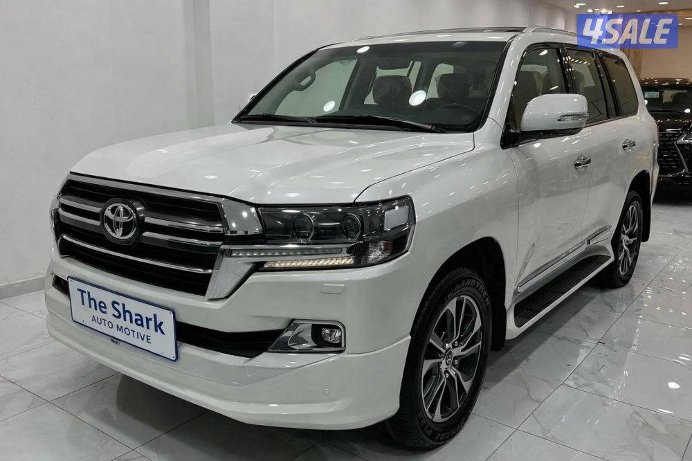 تويوتا لاندكروزر 2020 Gxr تورنج وكالة البحرين جاهزة للتصدير مع التخليص1