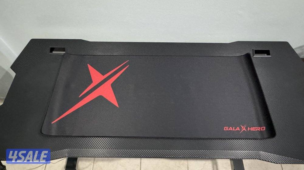 طاولة للبيسي + ماوس باد1