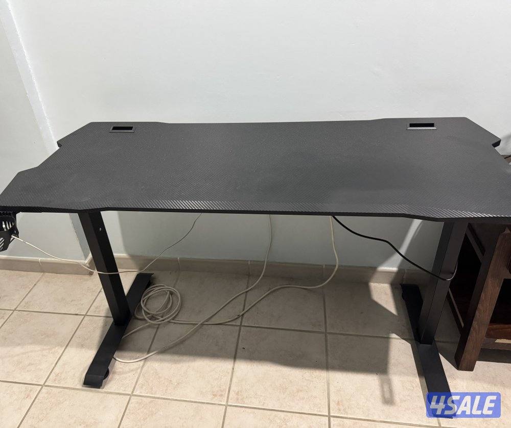 طاولة للبيسي + ماوس باد2