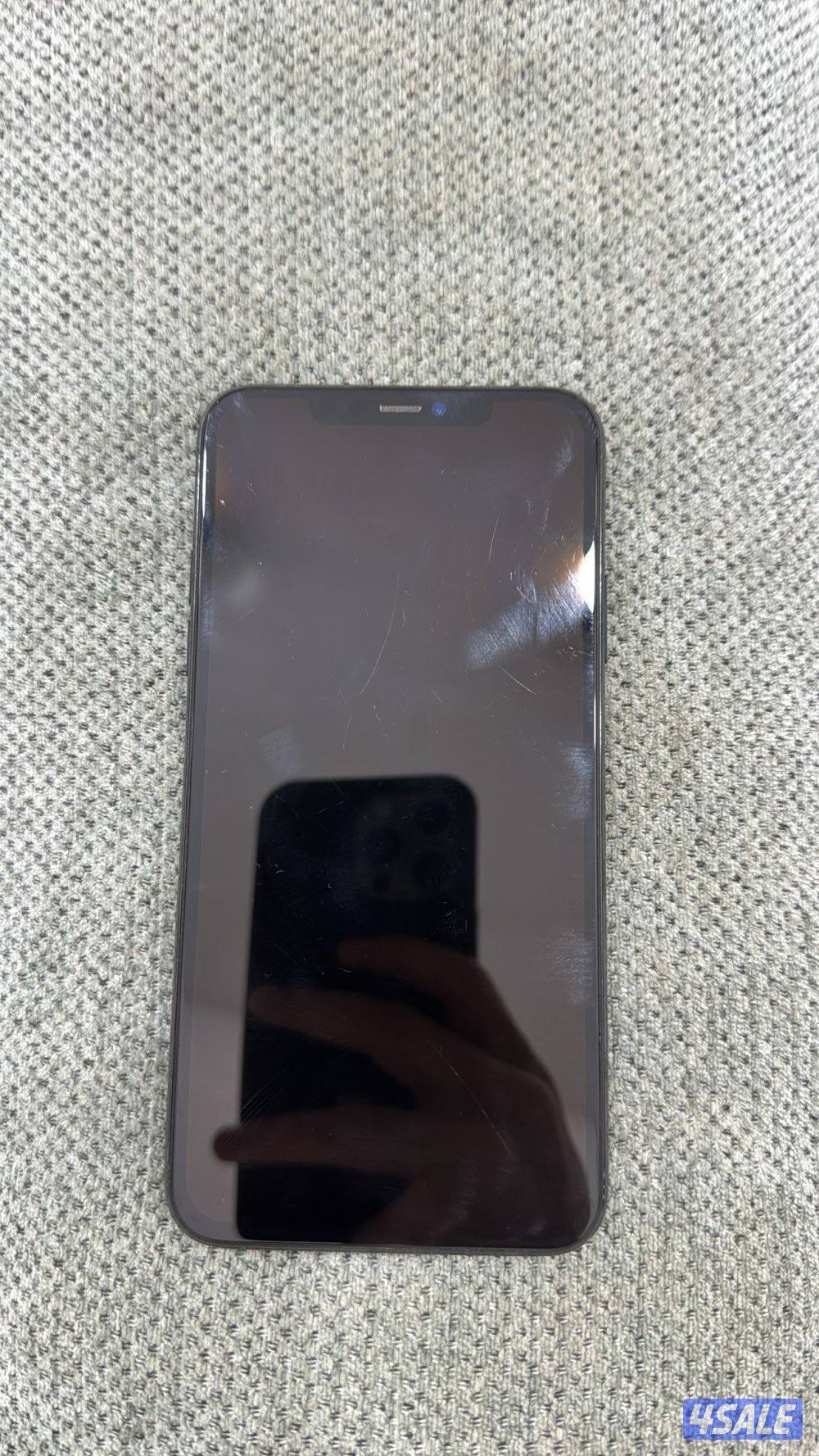 ايفون ١١ برو ماكس0