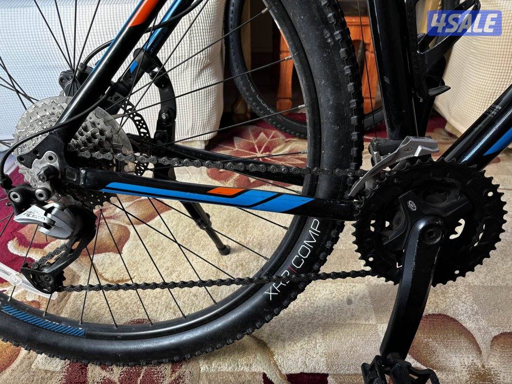 Trek Marlin 7 (29-inch wheels)4