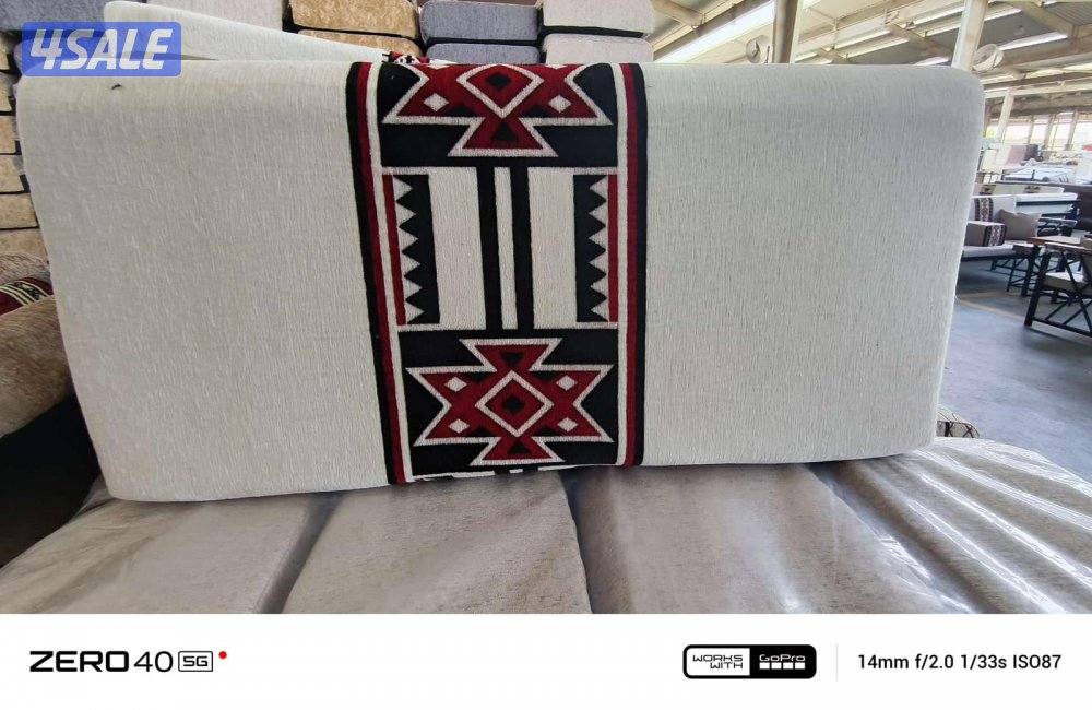 سجاد قص ونقشات حفر يدوي وتفصيل مساند ضهر وتركيب ارضيات باركية بلاستك3