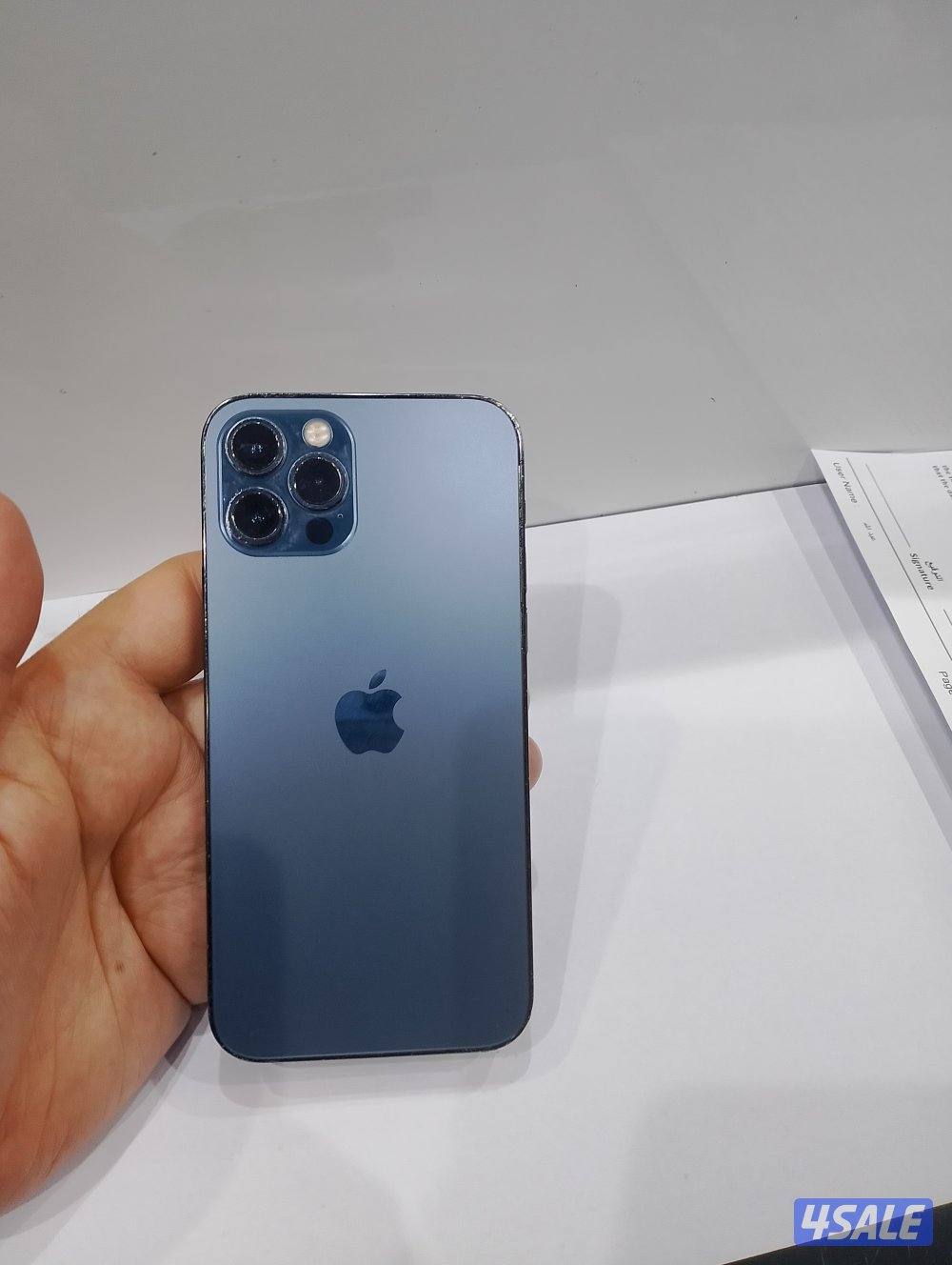 ايفون 12pro جيجا 2560