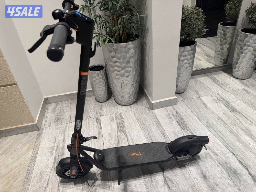 New scooter not used at all very good condition0