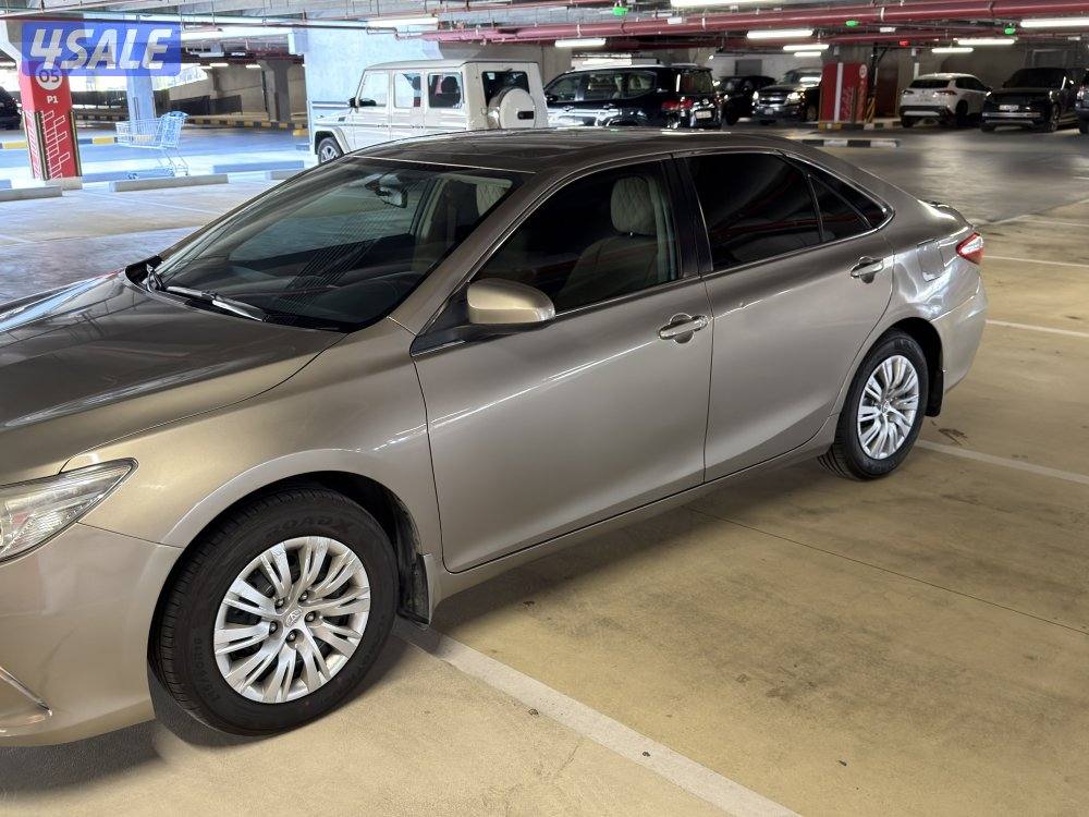 كامري 2017 الساير شرط الفحص قير مكينه شاصي فيها اصباغ متفرقه عداد١٧٩0