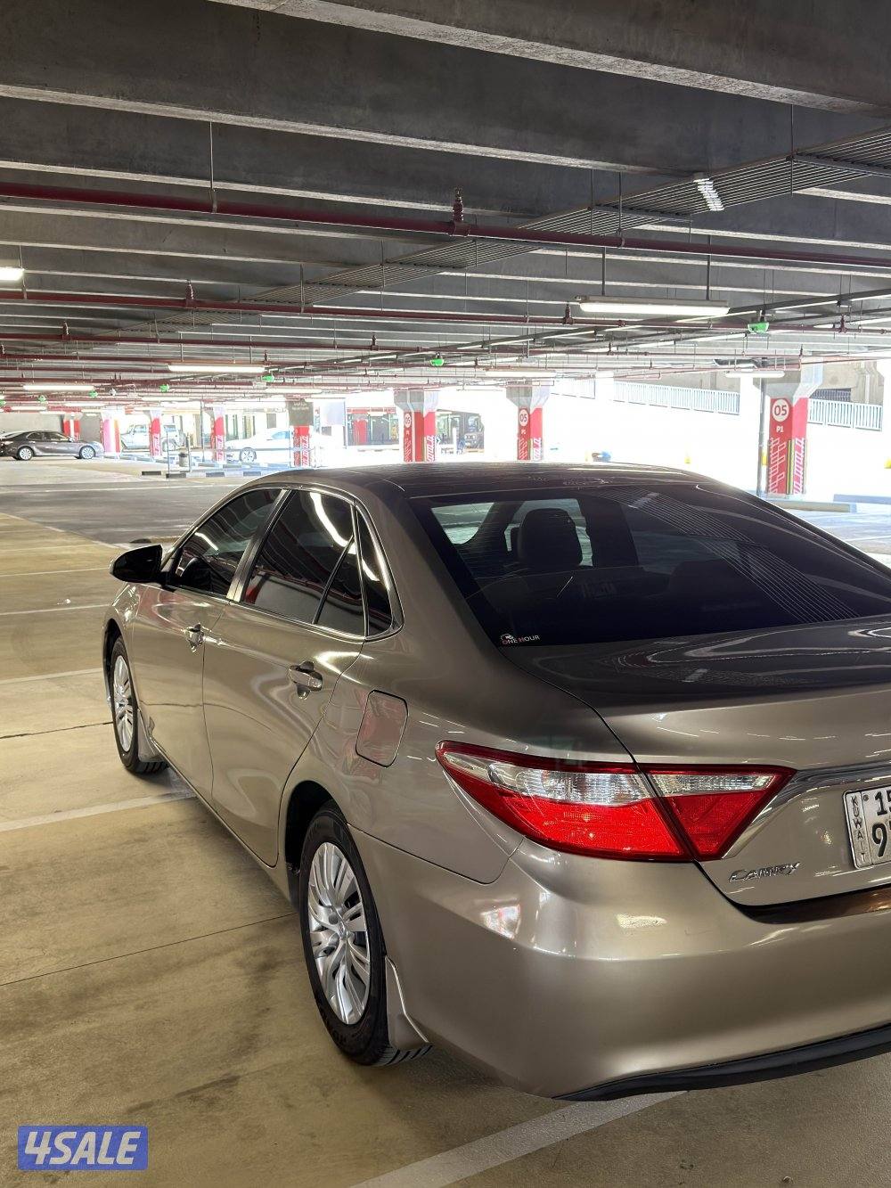 كامري 2017 الساير شرط الفحص قير مكينه شاصي فيها اصباغ متفرقه عداد١٧٩6