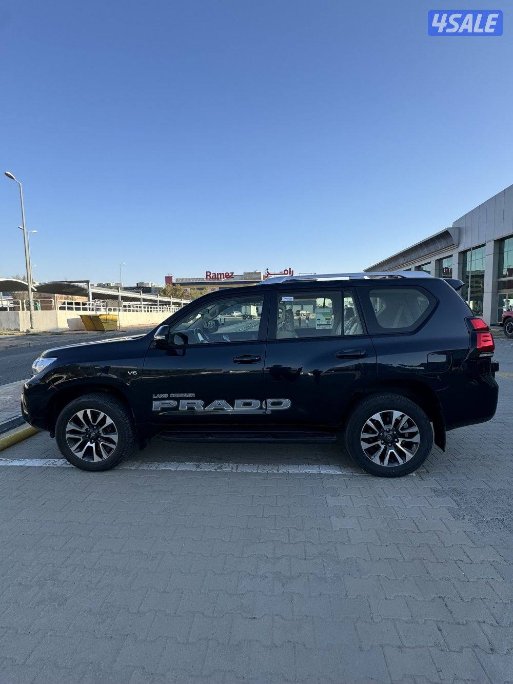 برادو 2022 TXL كامل الواصفات صبغ الوكاله0