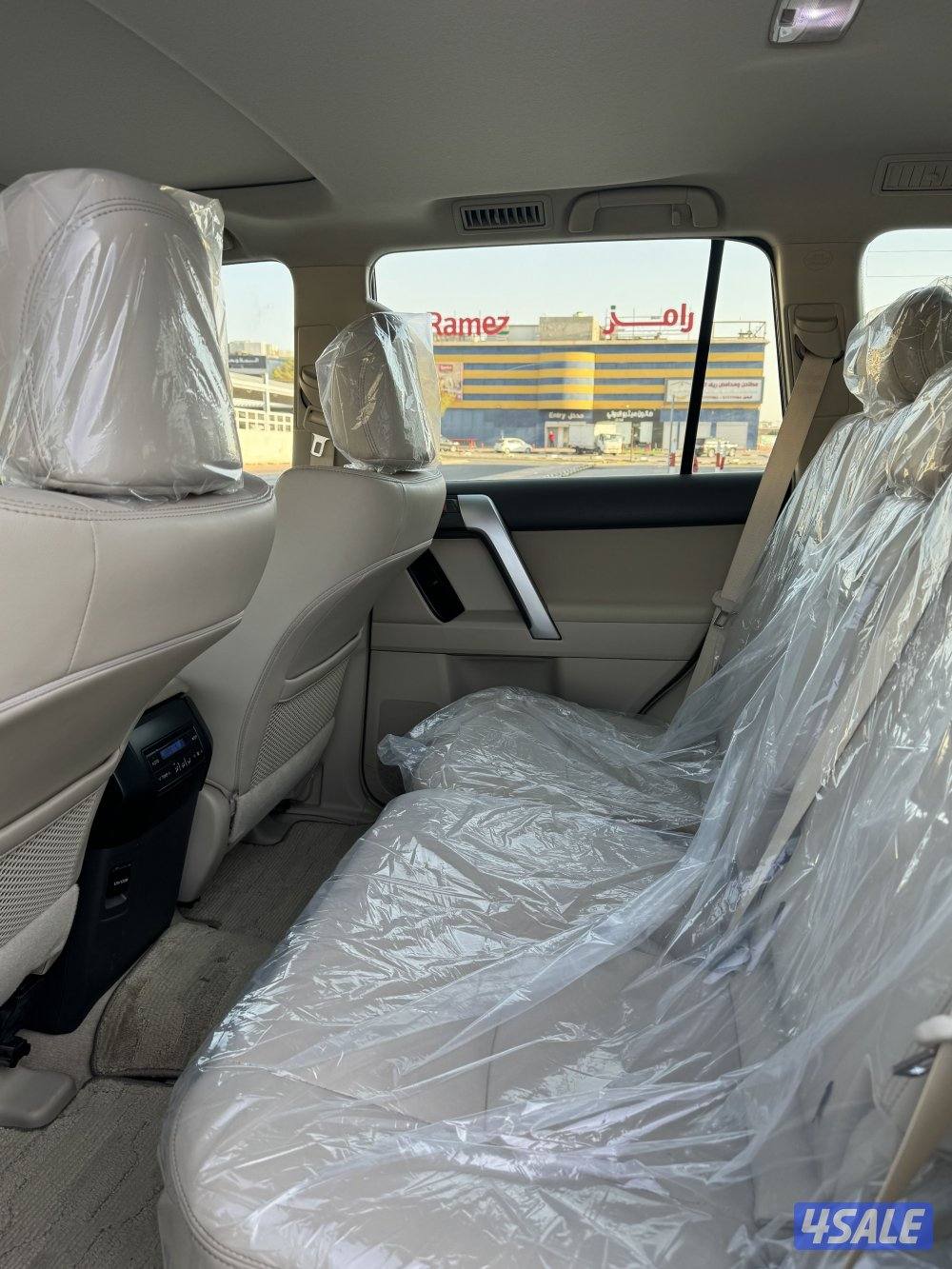 برادو 2022 TXL كامل الواصفات صبغ الوكاله5