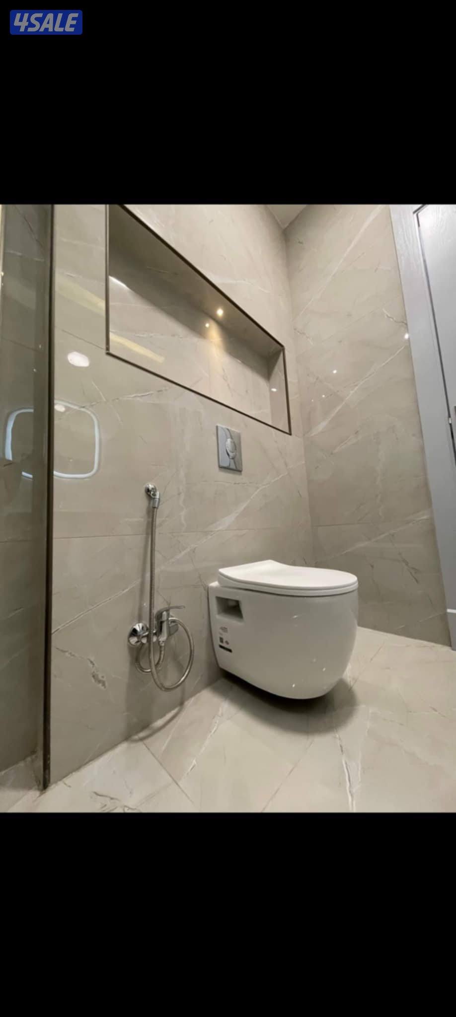 أبوأدم معلم سيراميك برسلان رخام حمامات مطابخ تكسير وتركيب سباكه صحي هد7