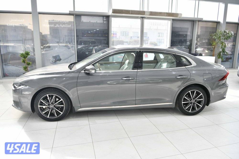 هيونداي ازيرا2