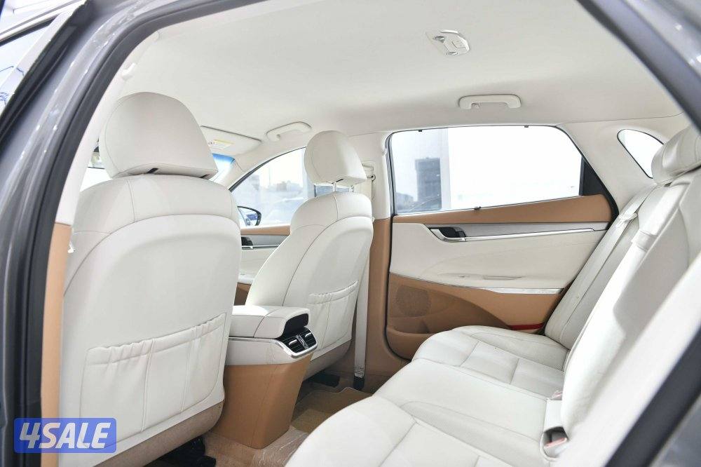 هيونداي ازيرا4