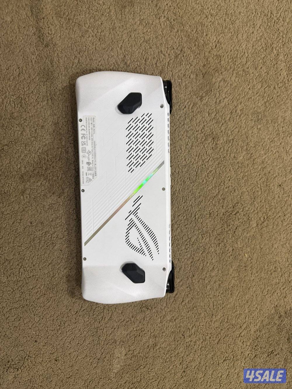 Asus rog ally Z1 extreme1