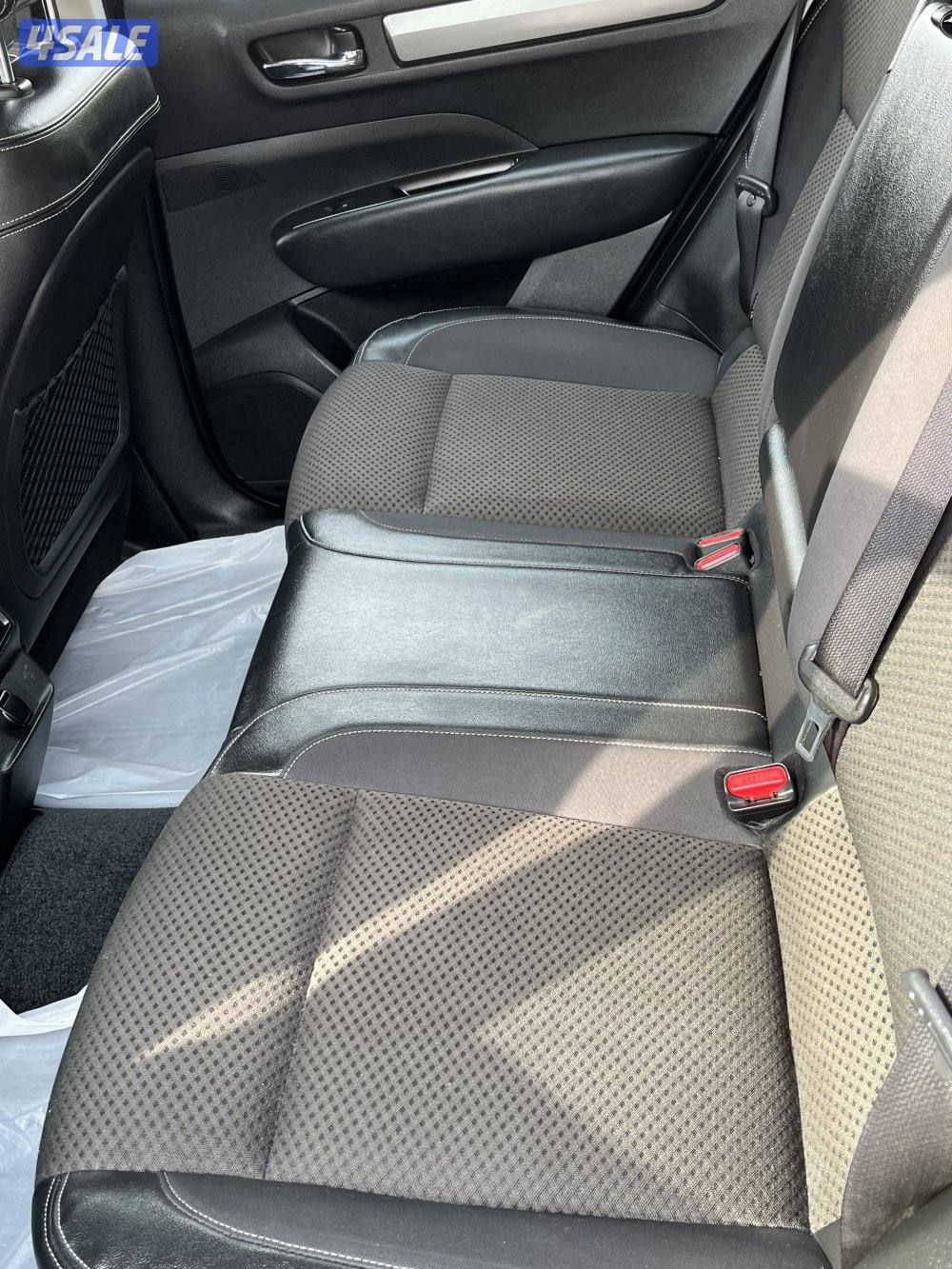 رينو كوليوس 20232