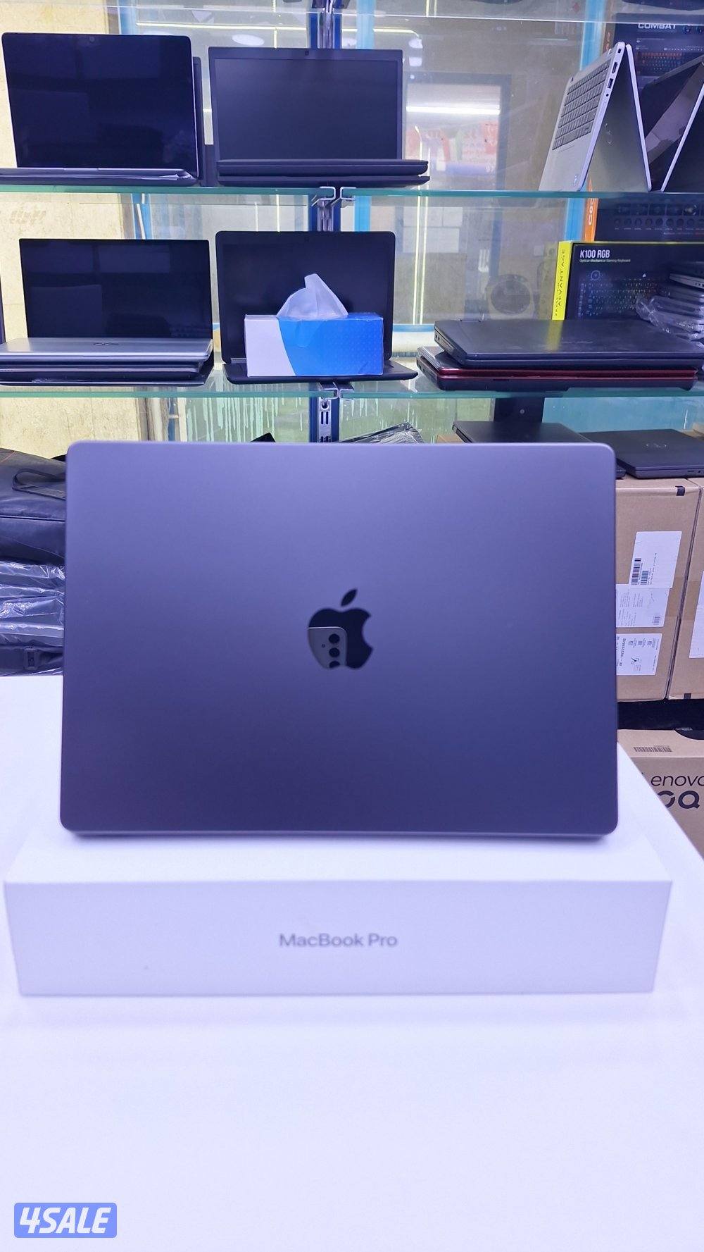 MacBook Pro M52