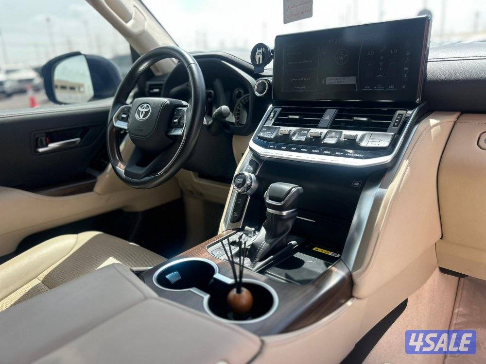 تويوتا لاند كروزر GX.R AEROs  twin turbo.V6 موديل 2024 ماشى 88.000 k.m7