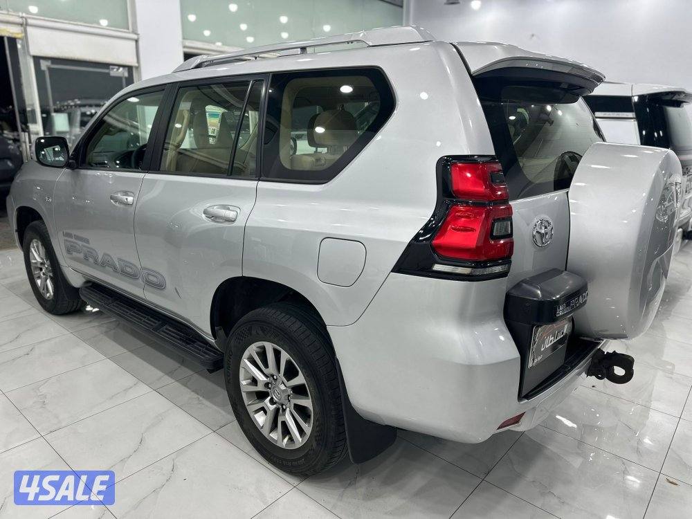 برادو TXL  موديل ٢٠٢١ وارد الوكاله ٦ سلندر ماشي ١٦٠ الف كم2