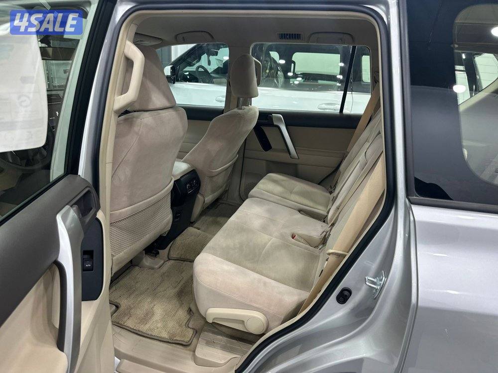 برادو TXL  موديل ٢٠٢١ وارد الوكاله ٦ سلندر ماشي ١٦٠ الف كم3