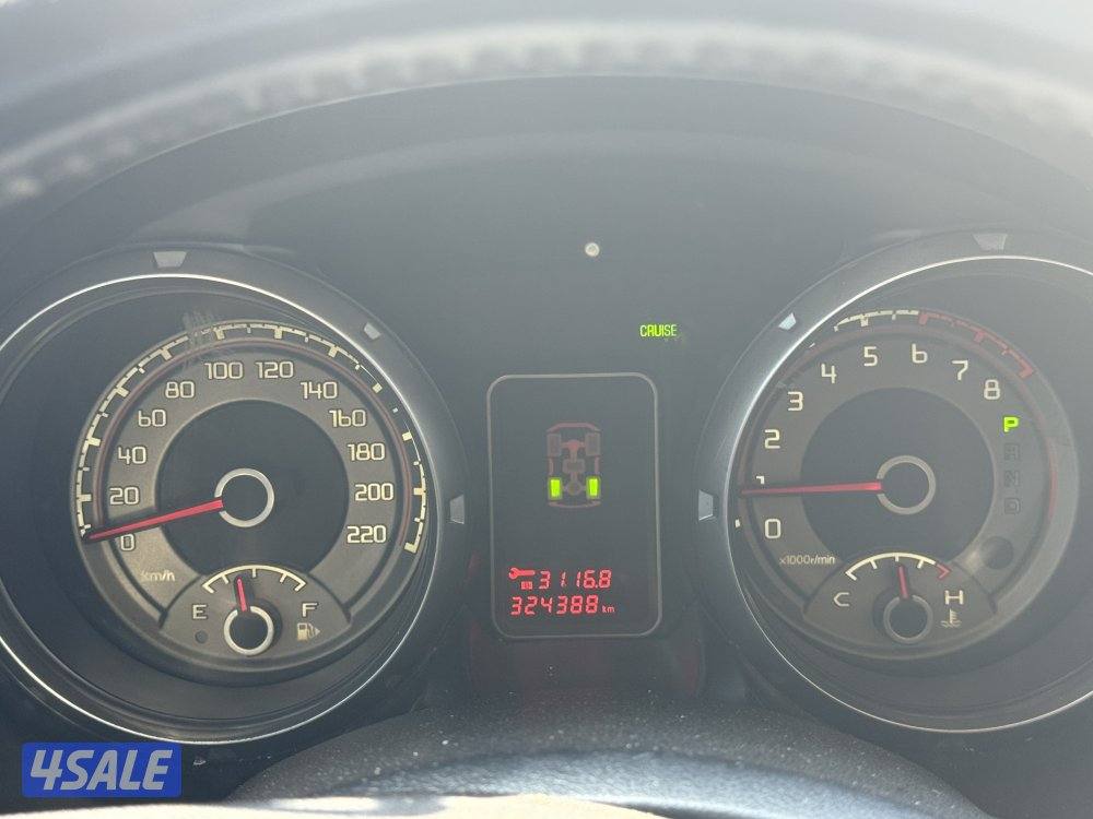 للبيع باجيرو 20154