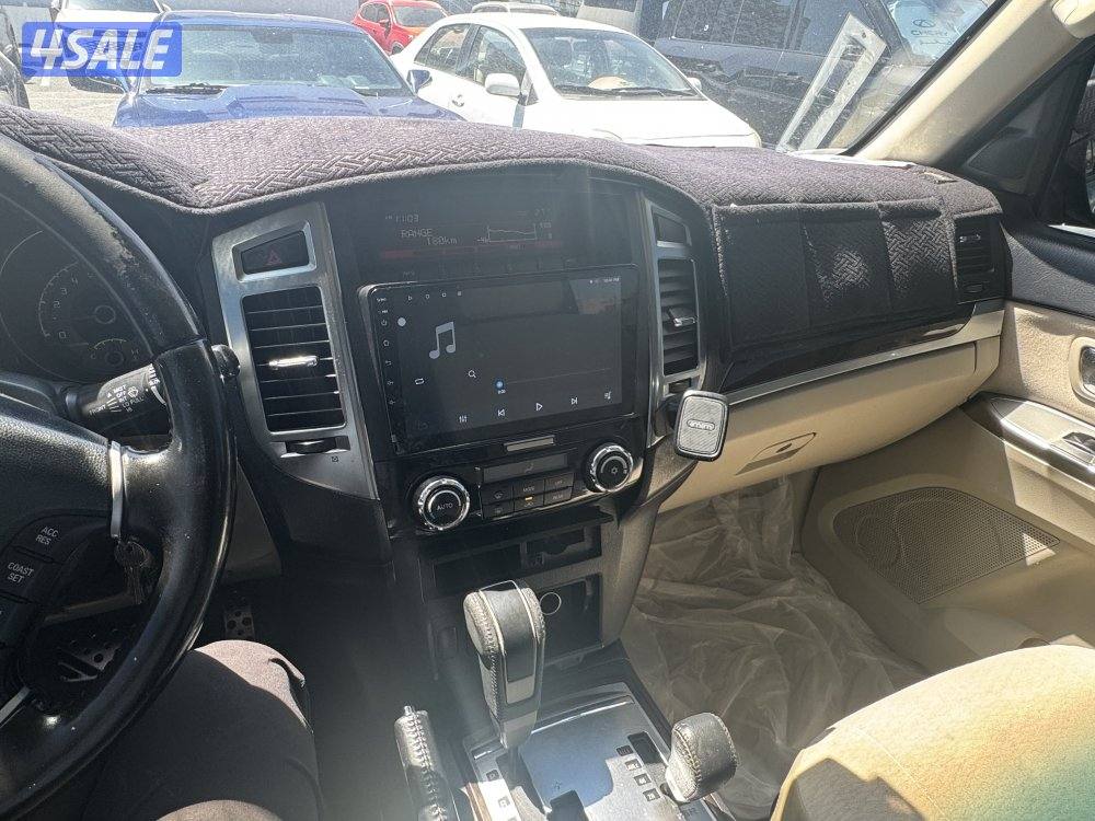 للبيع باجيرو 20155