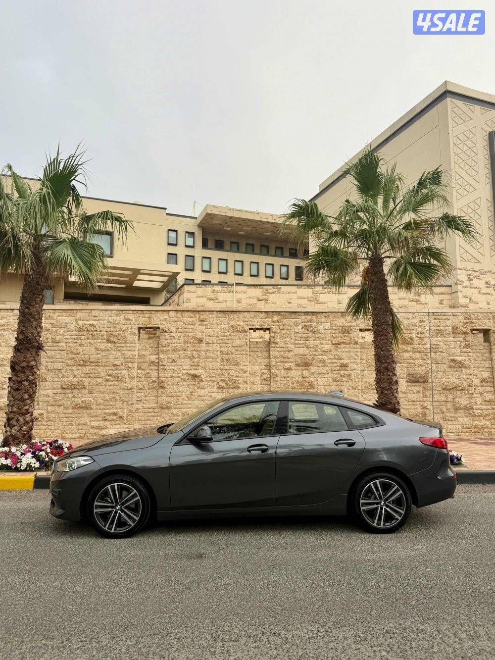 للبيع بي ام 218موديل 20211