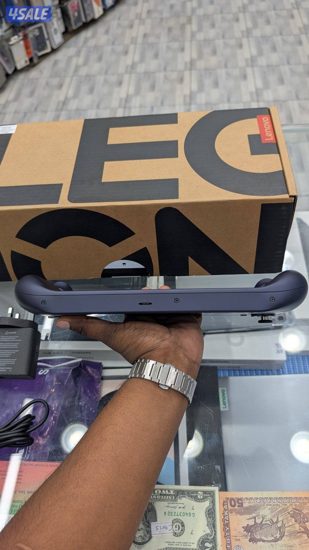 Lenovo legion go S (Z1 EXTREME)3