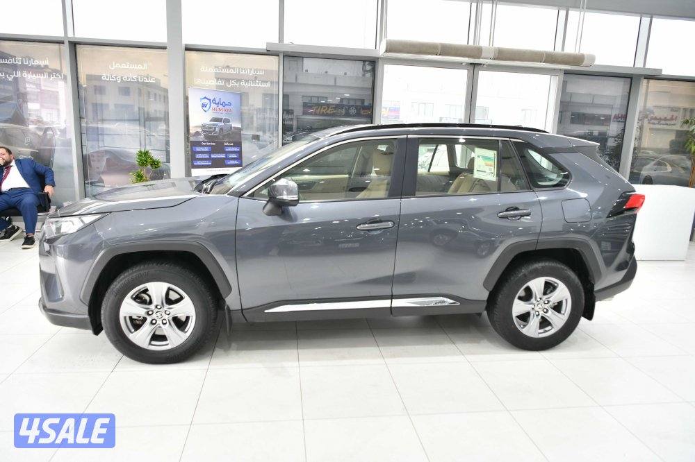 تويوتا راف فور2