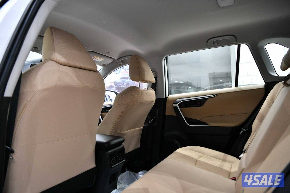 تويوتا راف فور4