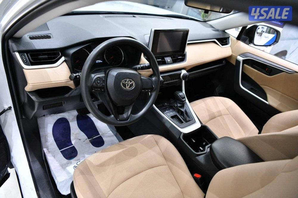 تويوتا راف فور5