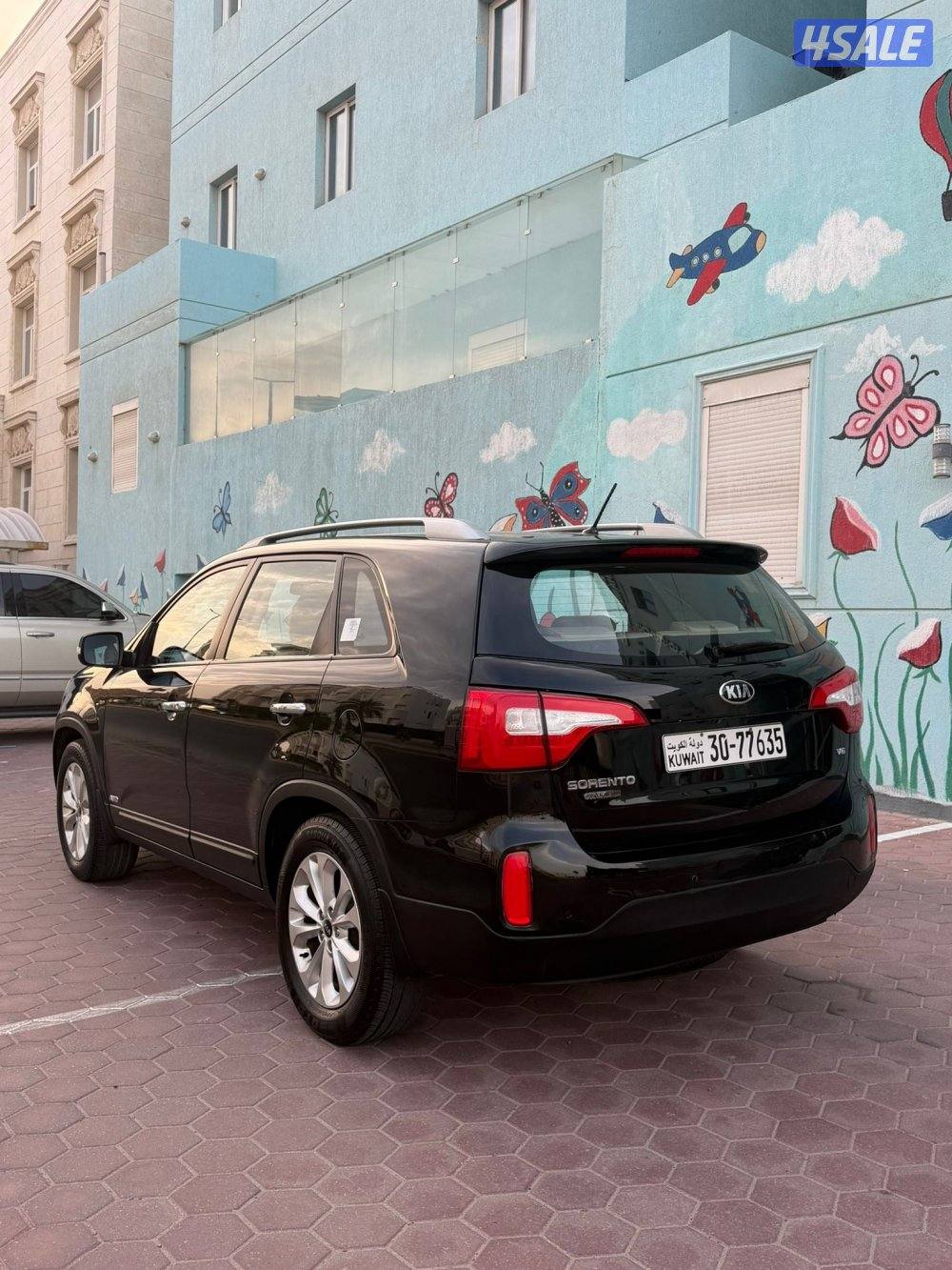 للبيع كيا سورينتو موديل 20154