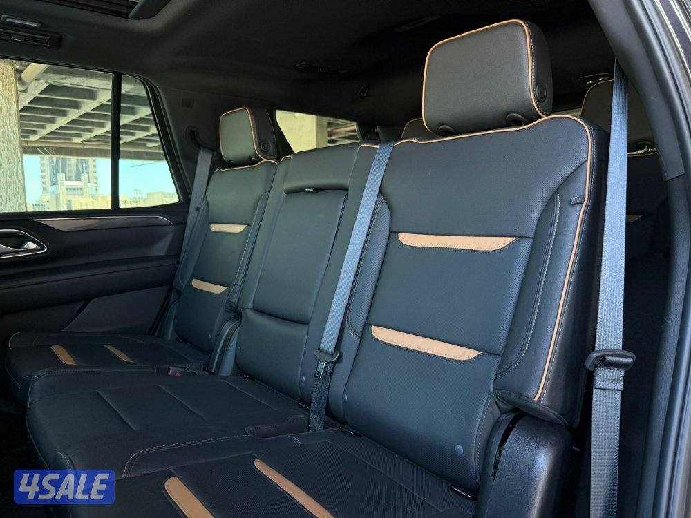 يوكنAT4 (مكينه6.2) موديل2024 عداد40الف وارد بهبهاني تحت الكفاله9