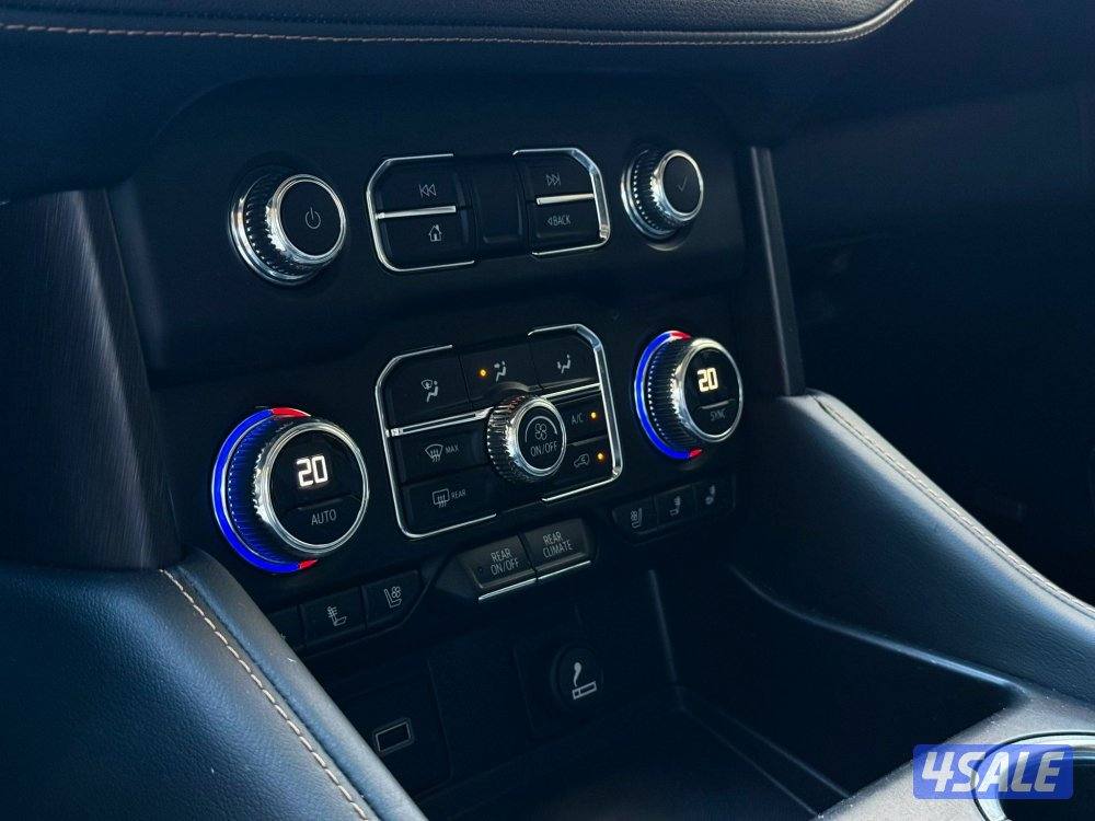 يوكنAT4 (مكينه6.2) موديل2024 عداد40الف وارد بهبهاني تحت الكفاله12