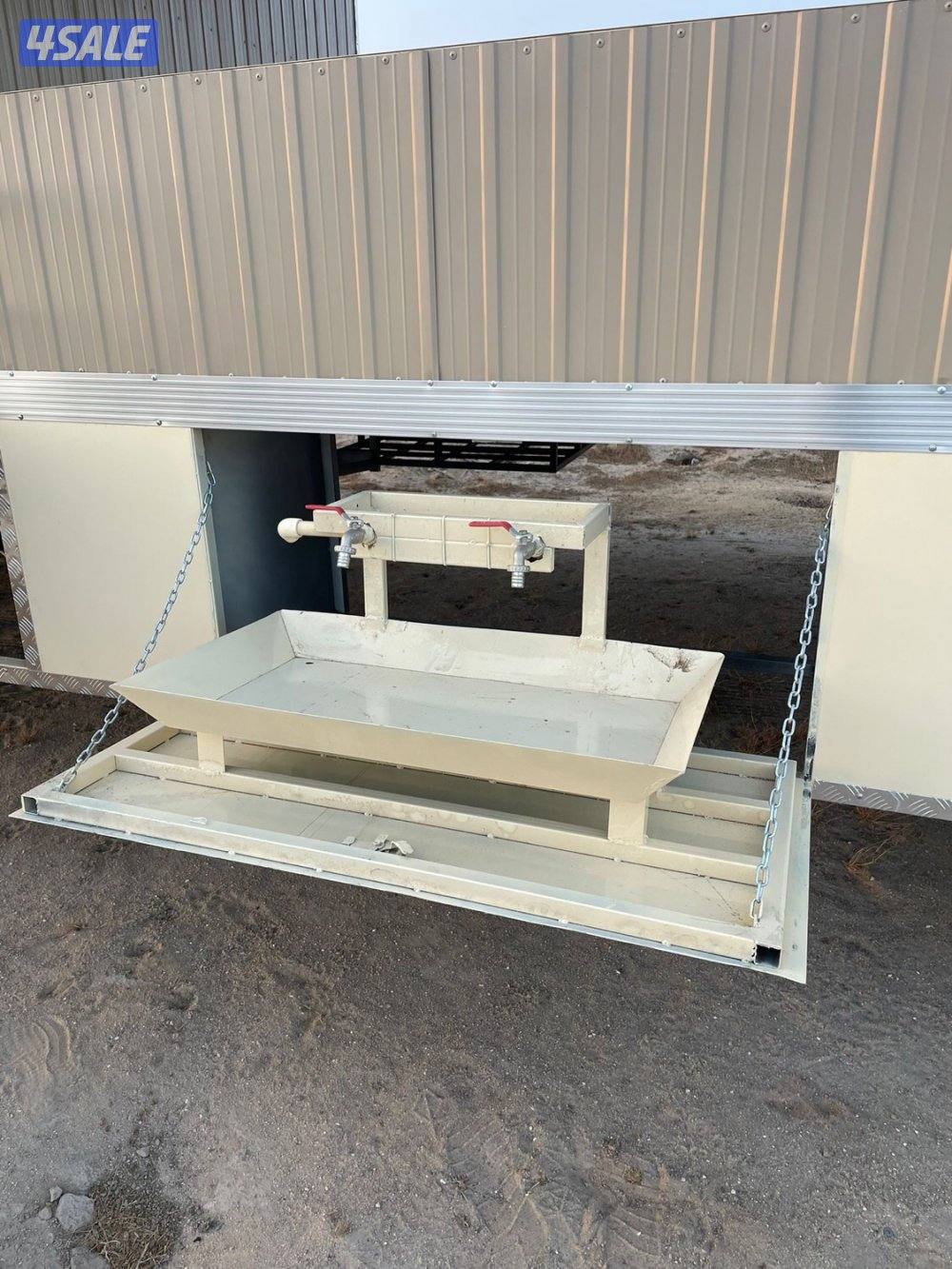 للبيع كبره مطبخ و عرزاله جديده2