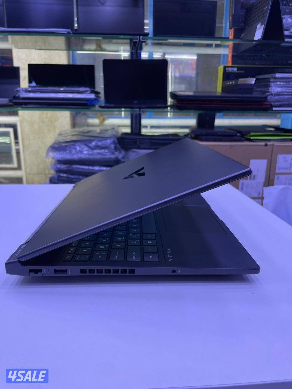 HP Victus  i7-14650HX RTX 40507