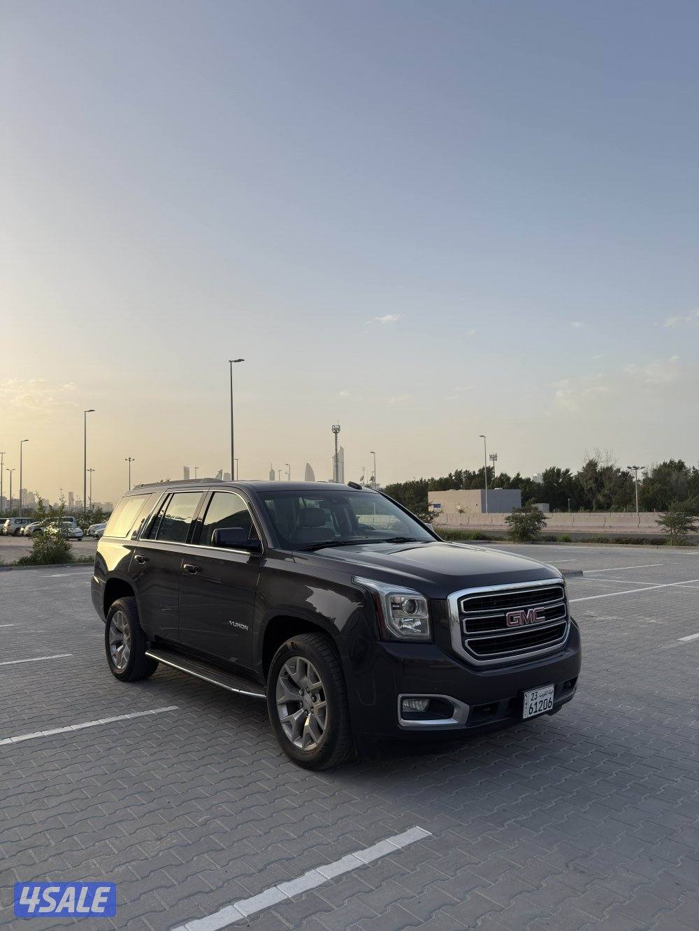 للبيع يوكن SLT 2018 فل كامل خليجي1