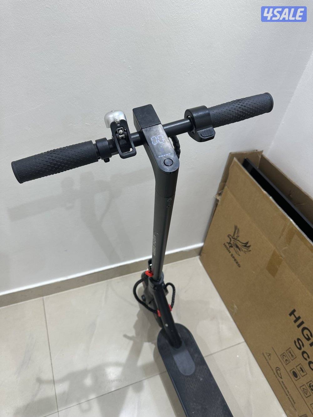 ‏سكوتر شومي مستعمل ليتاتLED امامي وخلفي السرعة 75 كيلو متر السعر2