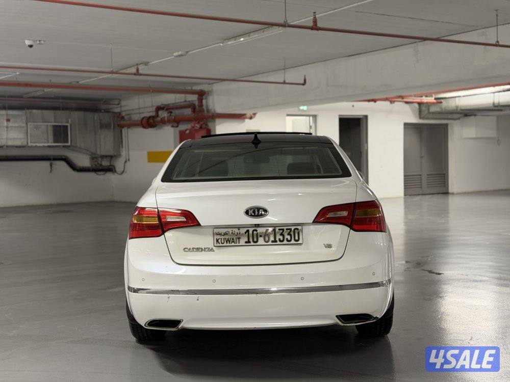 كيا كادينزا V6 موديل 2012 عداد 138 الف كم كامل المواصفات بنوراما جلد4