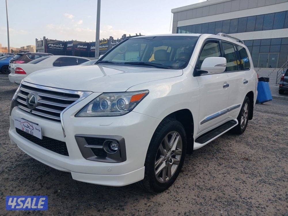 للبيع لكزس LX570 درجة أولى سبورت موديل ٢٠١٤1