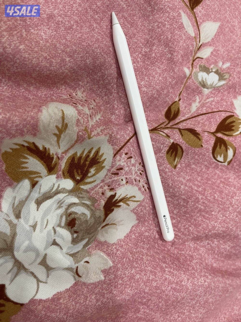 قلم ايباد ابل برو الاصلي نظيف وشغال تمام حق ام فور وام فايف6